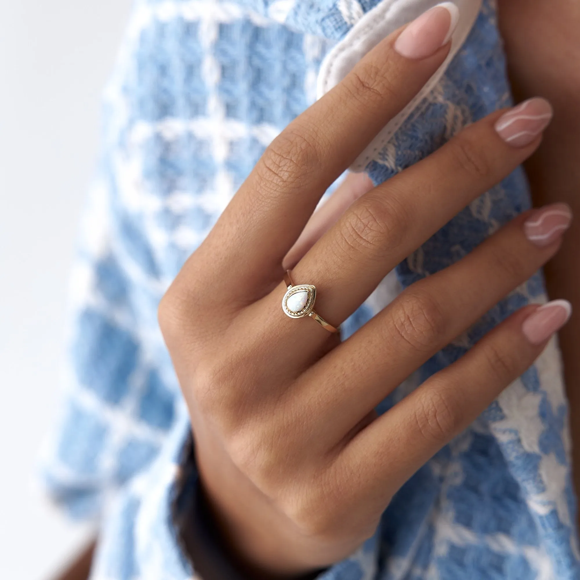14k Gold Drop Opal Ring