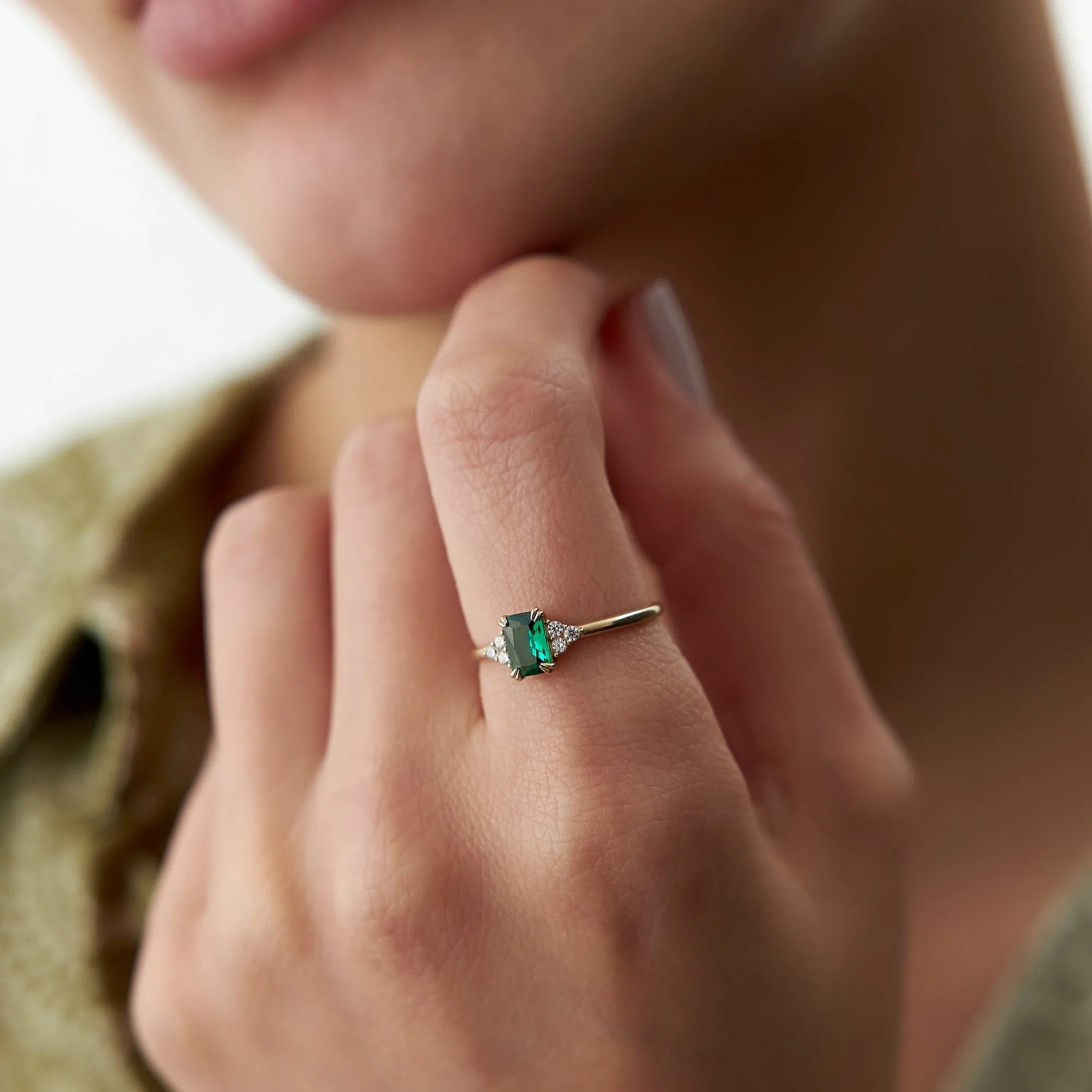 14k Gold Light Green Square