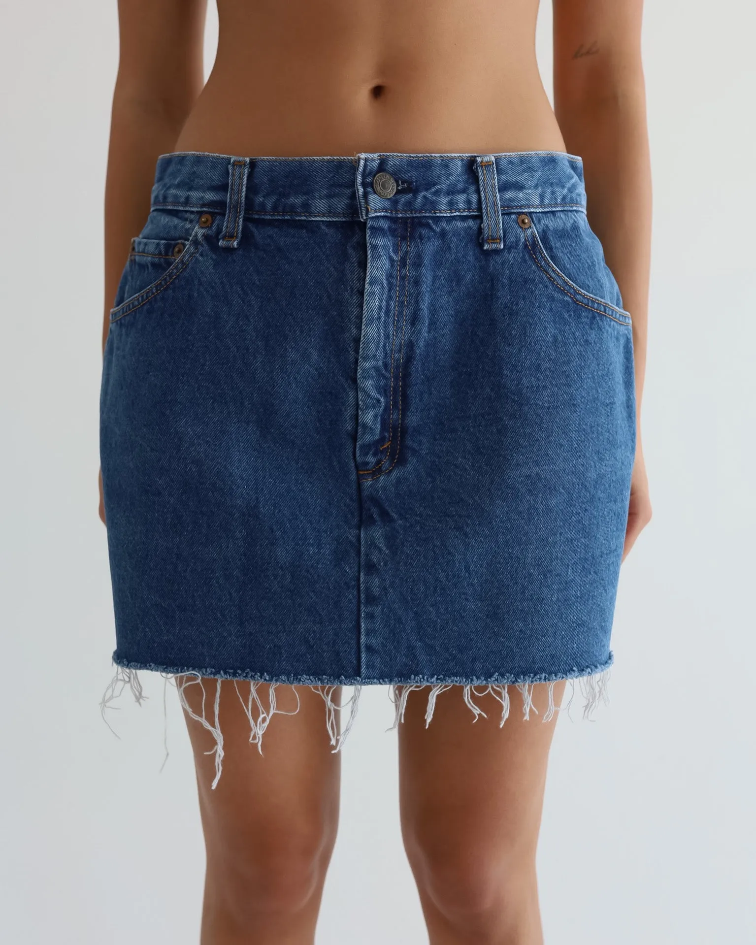 505 VINTAGE LEVI’S SKIRT | SIZE 29