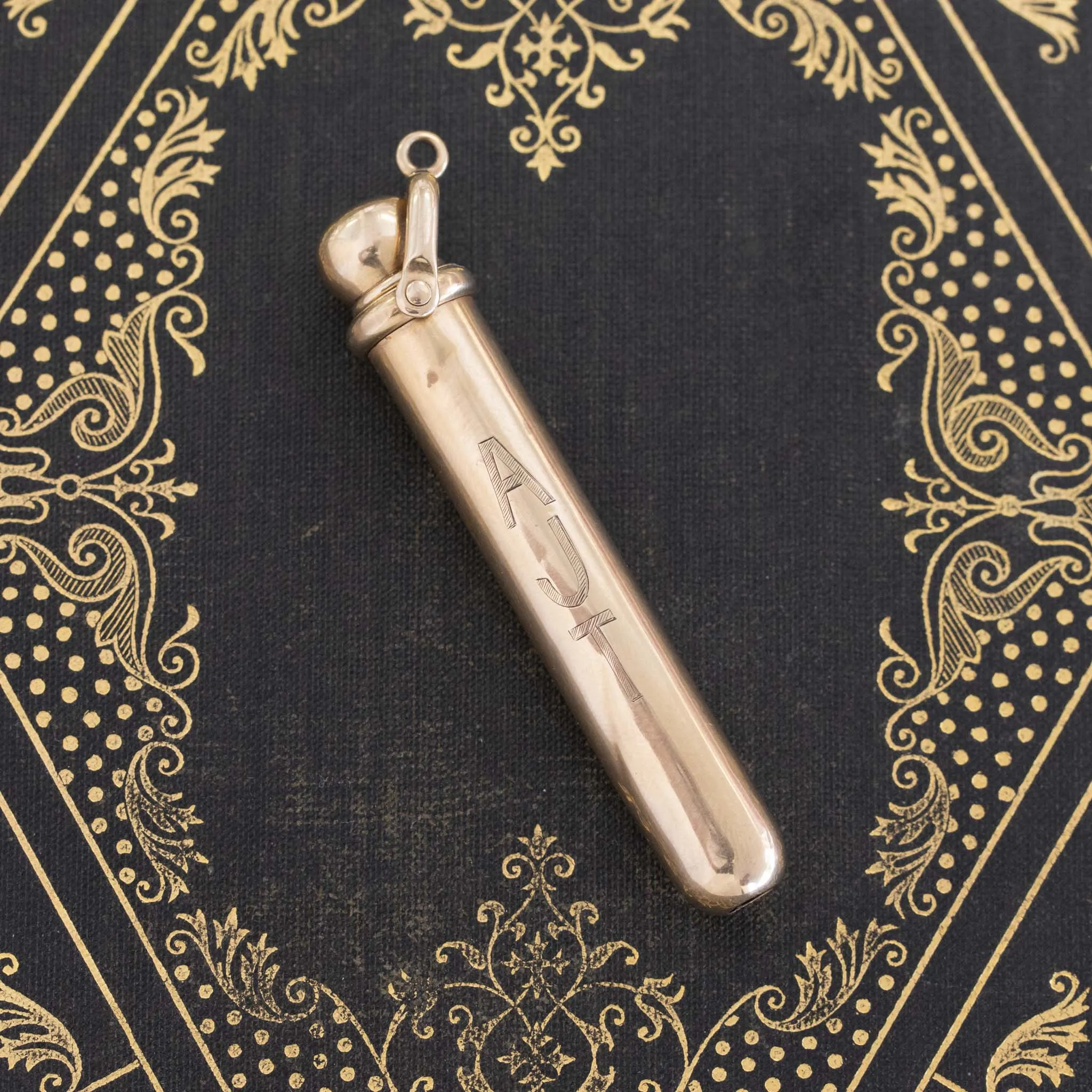 Antique Gold Pencil Pendant, 14kt