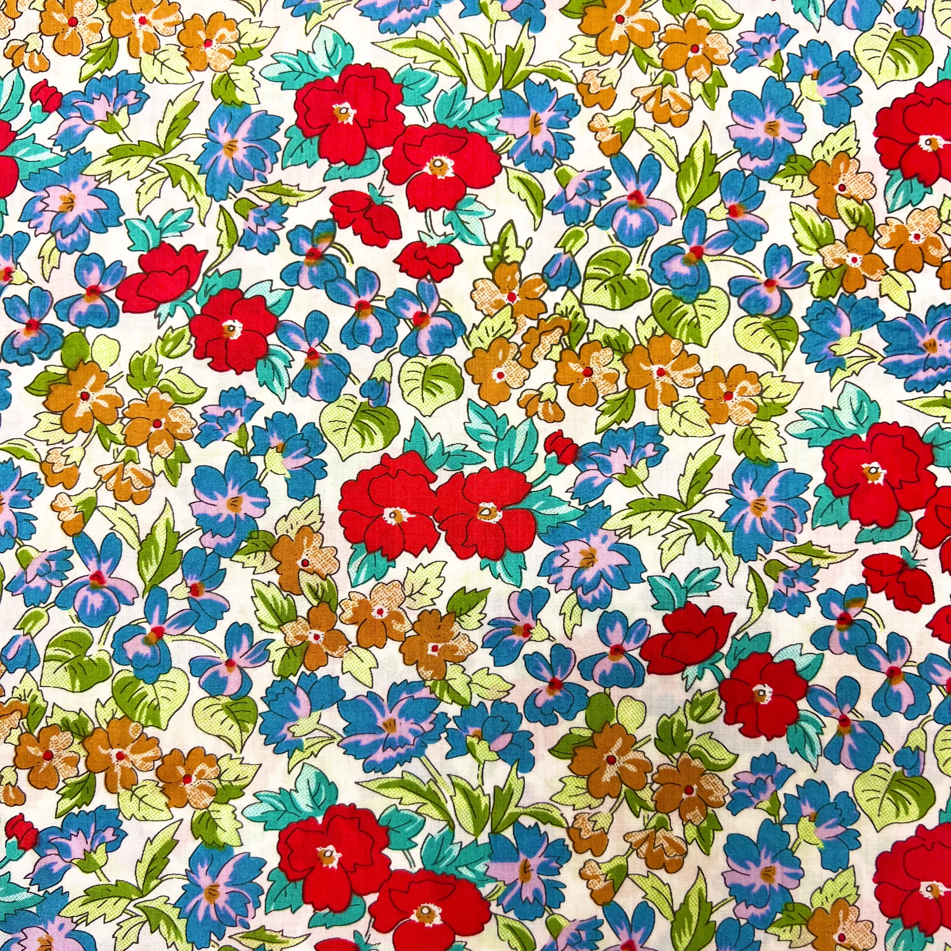 Betty Cotton Lawn - Ivory/Red