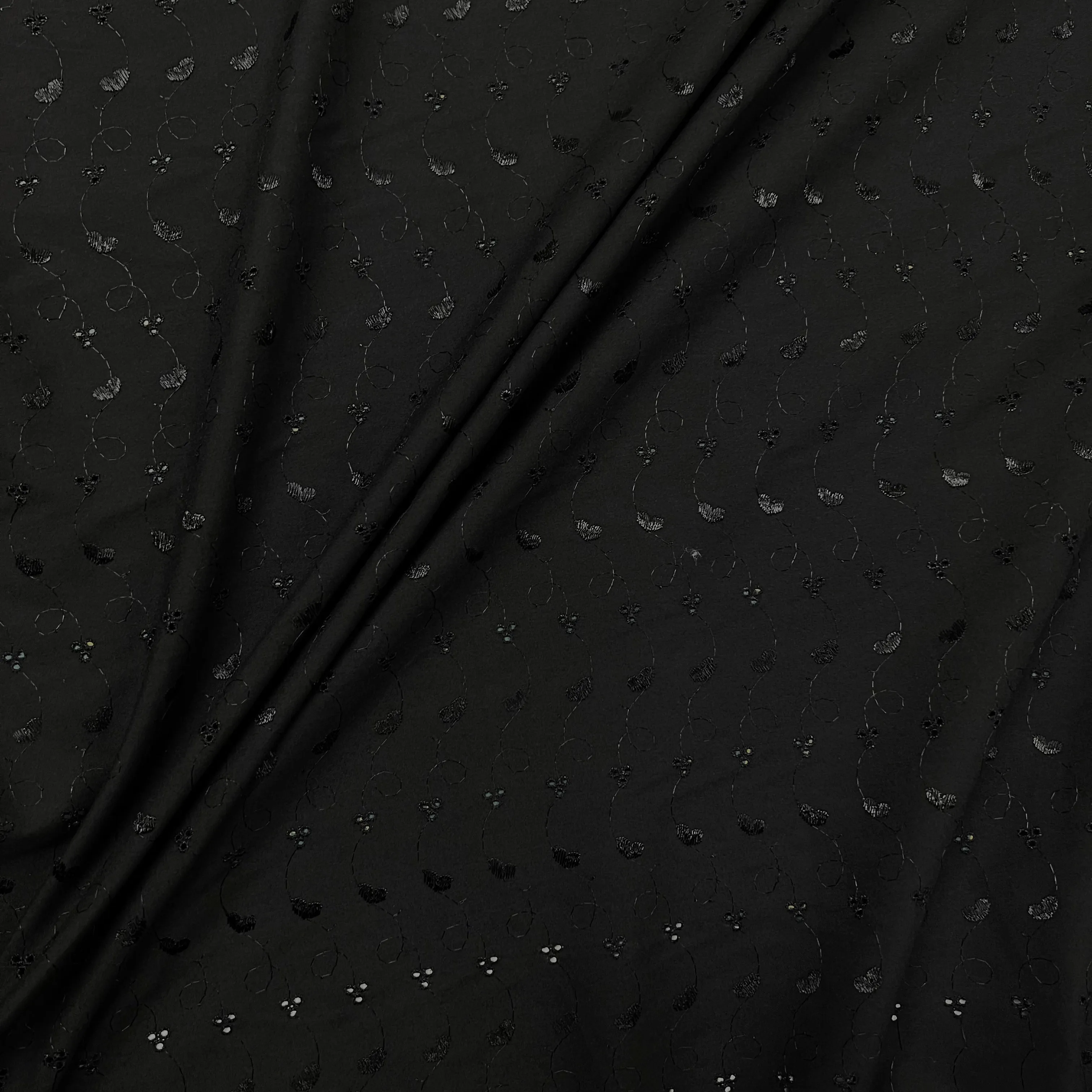 Broderie Anglaise | Embroidered Cotton | Black