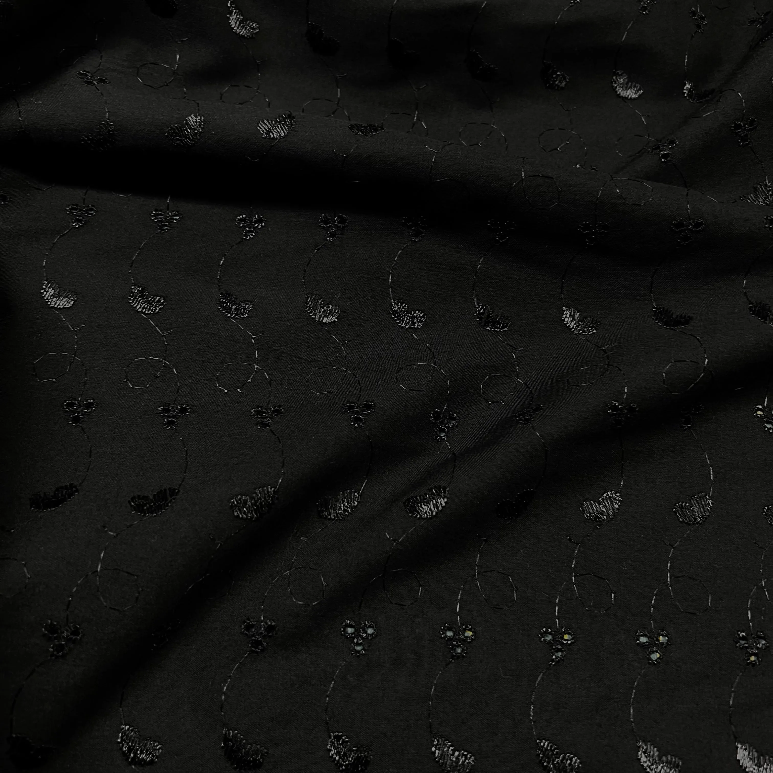 Broderie Anglaise | Embroidered Cotton | Black
