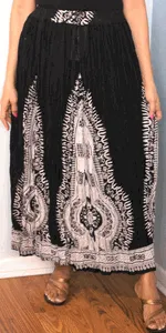 Broomstick Skirt ! Black and White Crinkle Rayon ! One Size, Fits Most ! Peasant Boho !!