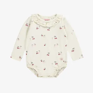 Cache-couche crème au motif de cerises en flanelle, bébé || Cream bodysuit with cherries pattern in flannel, baby