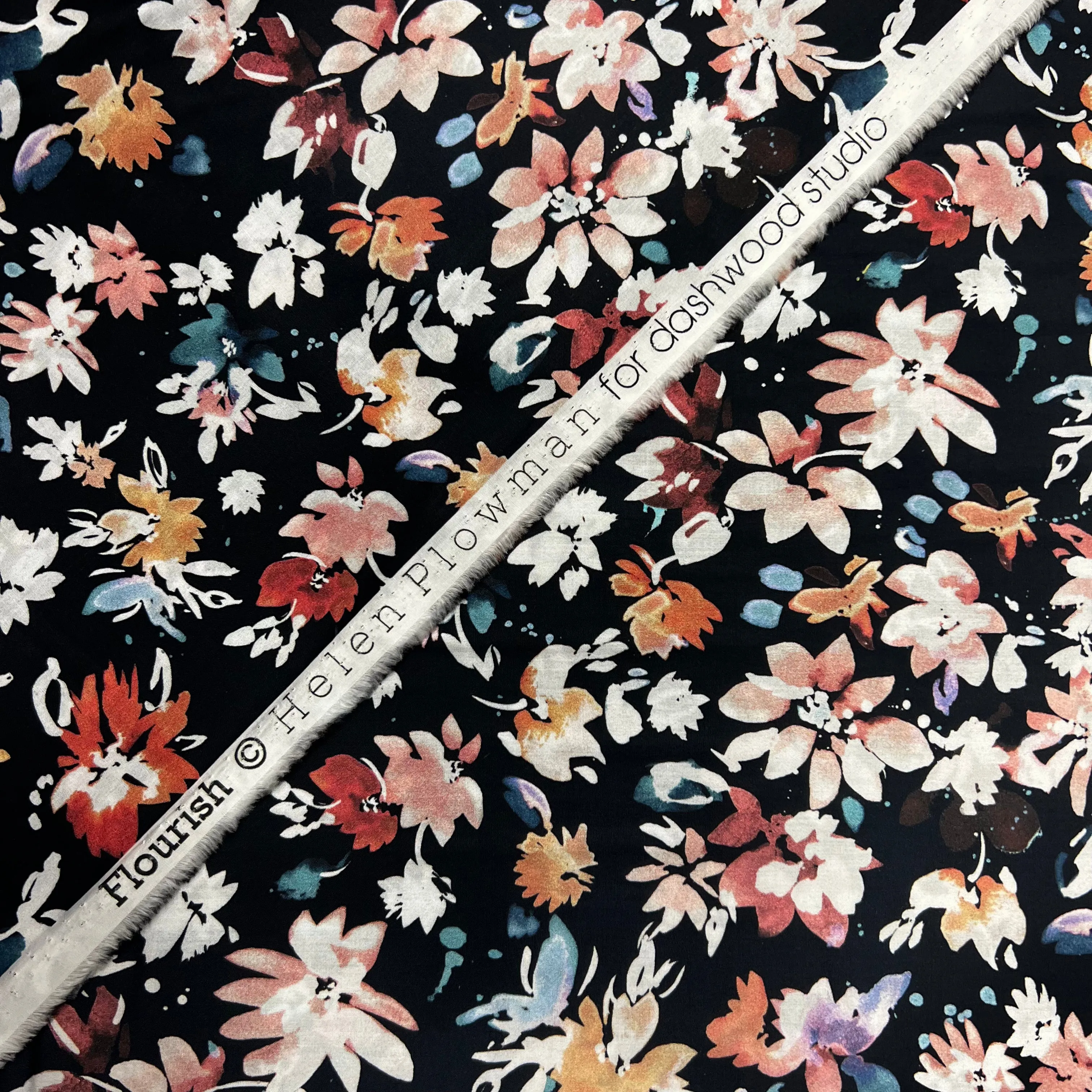 Dashwood Studios - Ace Cotton Lawn - Flourish Floral Spray - Black