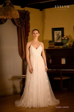 Evelyn Bridals Size 8 S232823 Lennon Ivory Gown