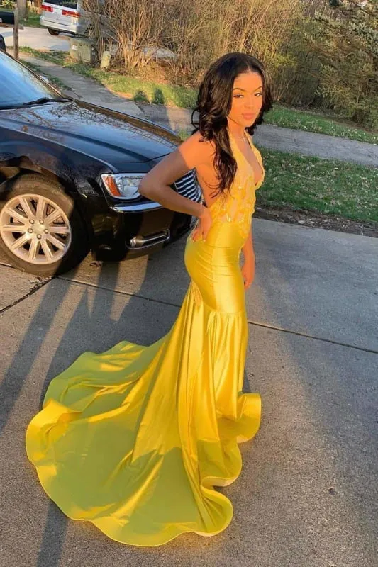 Exquisite Sleeveless Halter Backless Mermaid Prom Dresses with Train