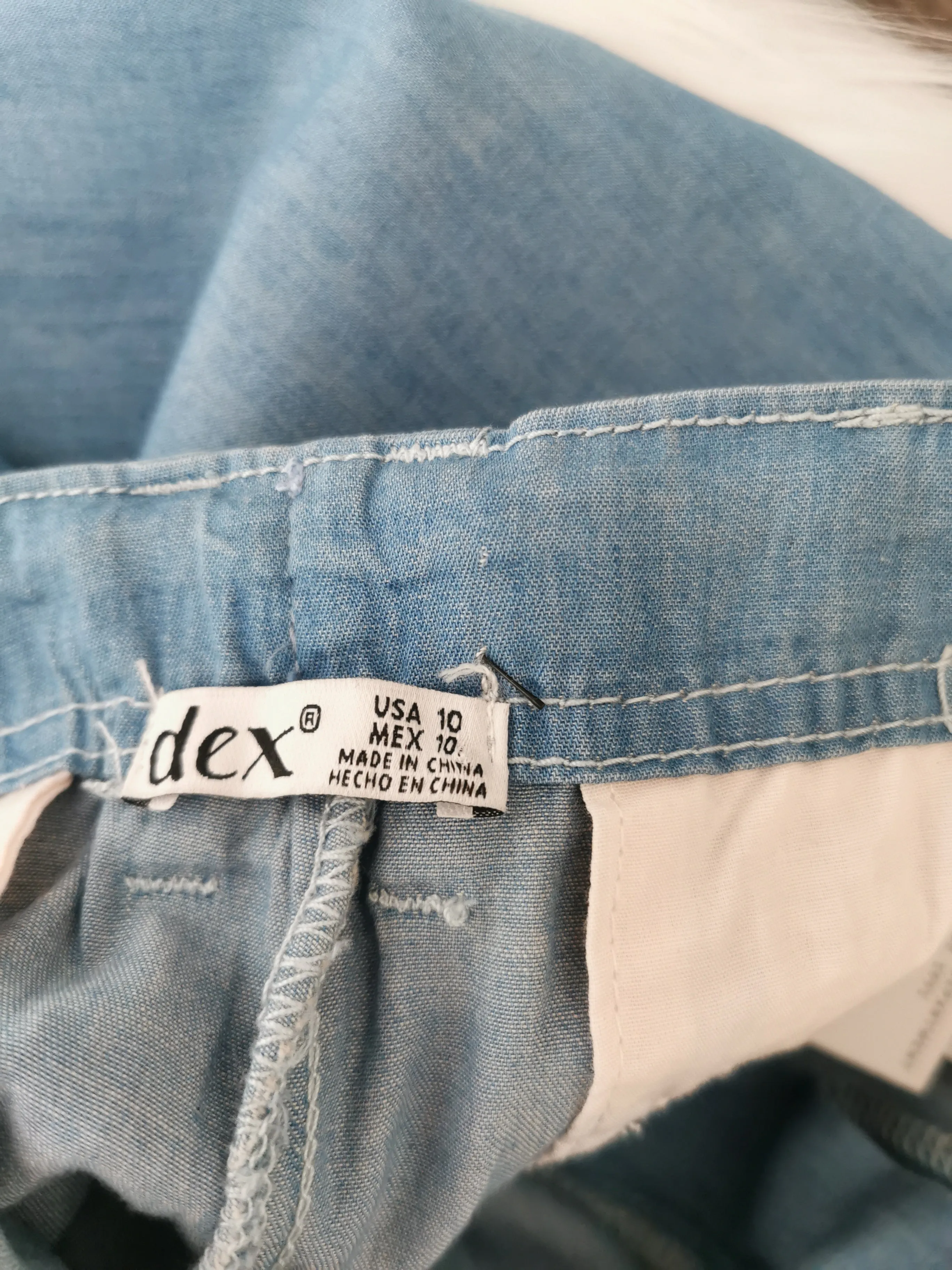 GIRL SIZE 10 YEARS - DEX Kids, Super Soft Chambray Cotton Shorts NWT B52