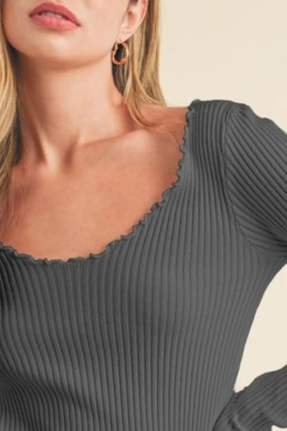 Gray Lettuce Hem Scoop Neck Long Sleeve Knit Top