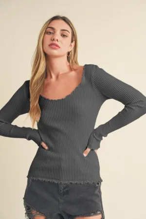 Gray Lettuce Hem Scoop Neck Long Sleeve Knit Top