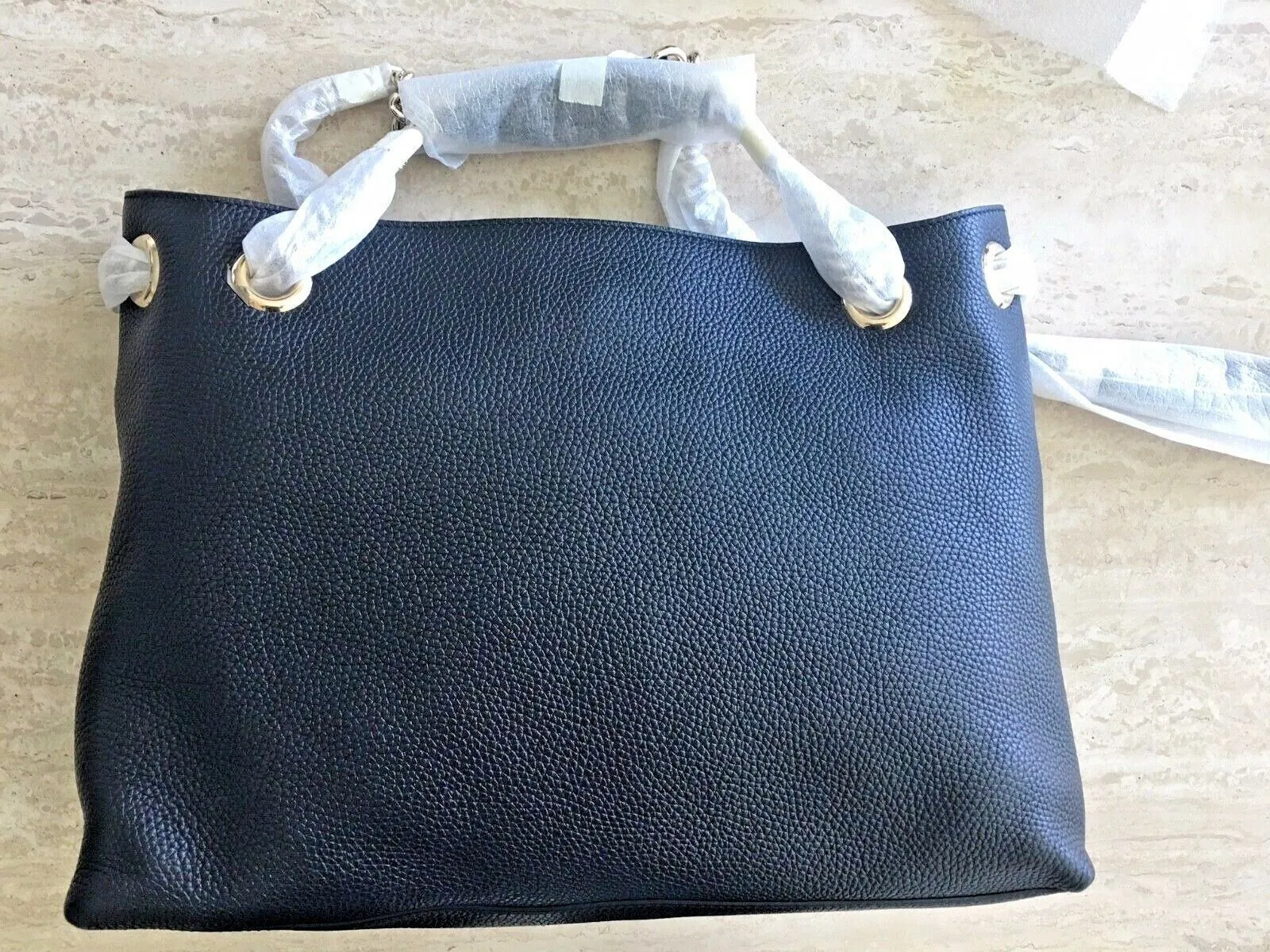 Gucci Soho Fringe Black Medium Leather Purse Bag Gold Chain Shoulder Handbag NEW