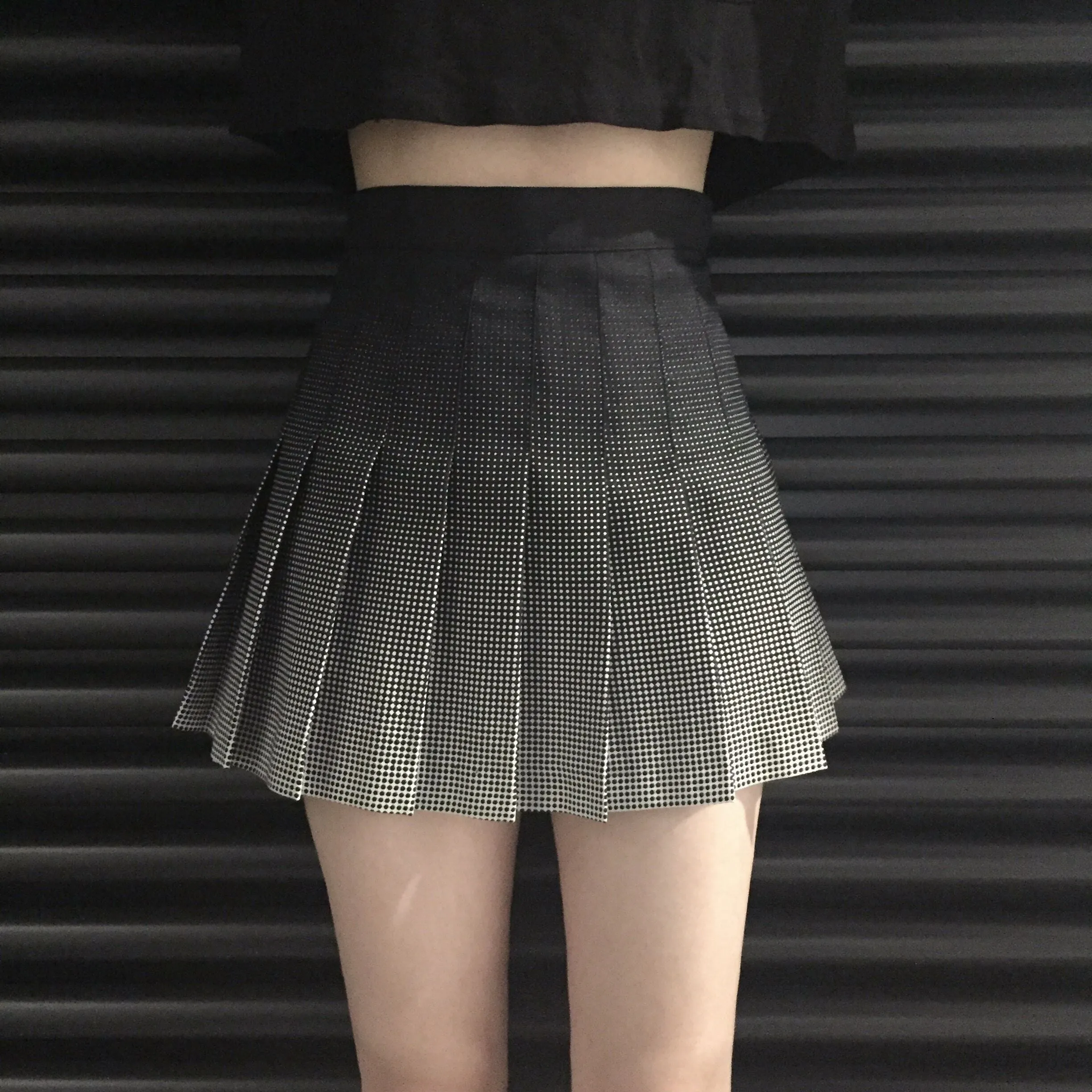 Harajuku Solar 2018 Women Autumn Summer Gradually Printed Plaid High Waist Vintage Skirts Black Preppy Style Pleated Skirts