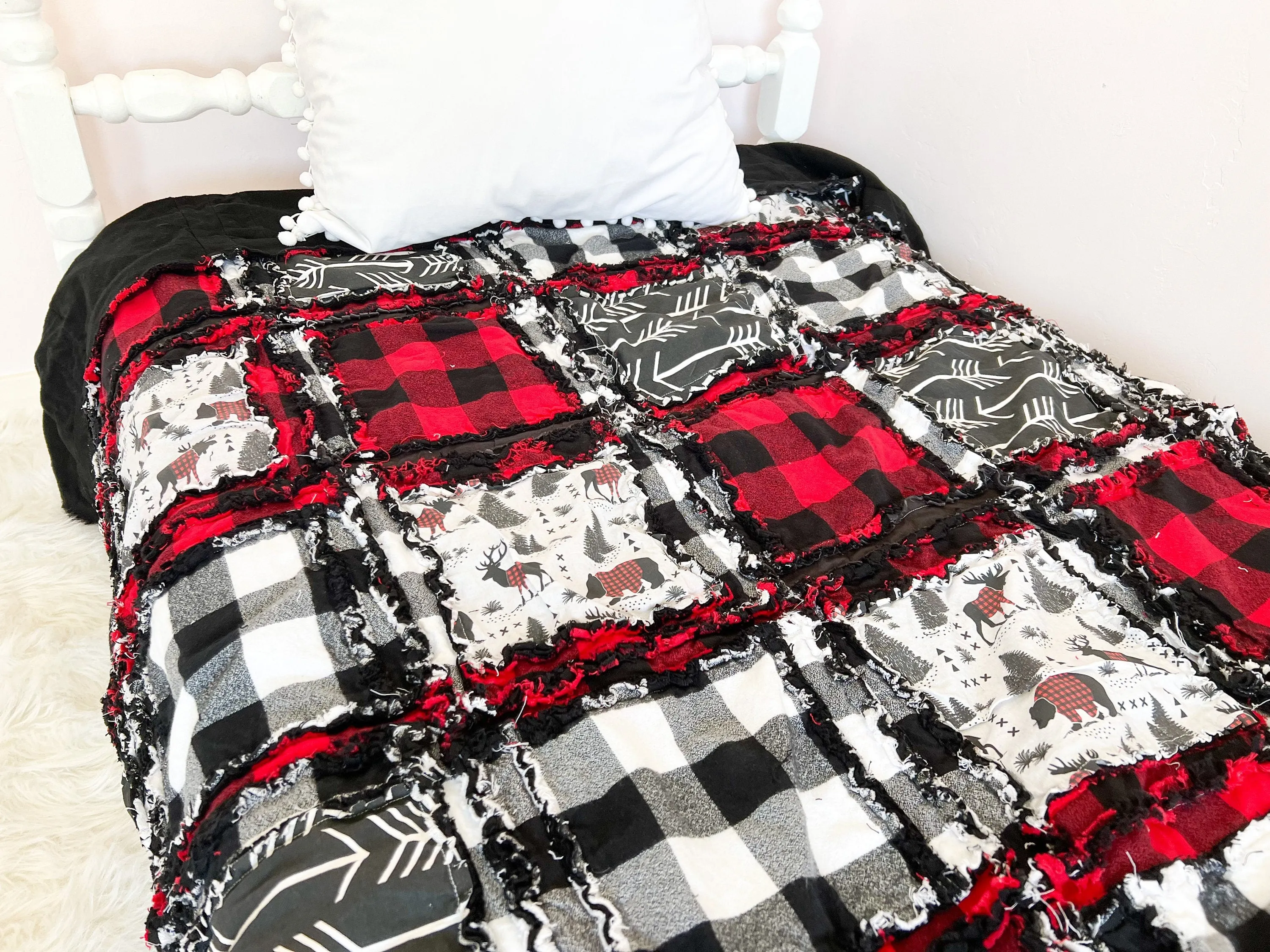 Homemade Quilts for Sale, Black and White Buffalo Plaid Quilt in Toddler Bedding, Twin Size Quilt, Queen Size Quilt