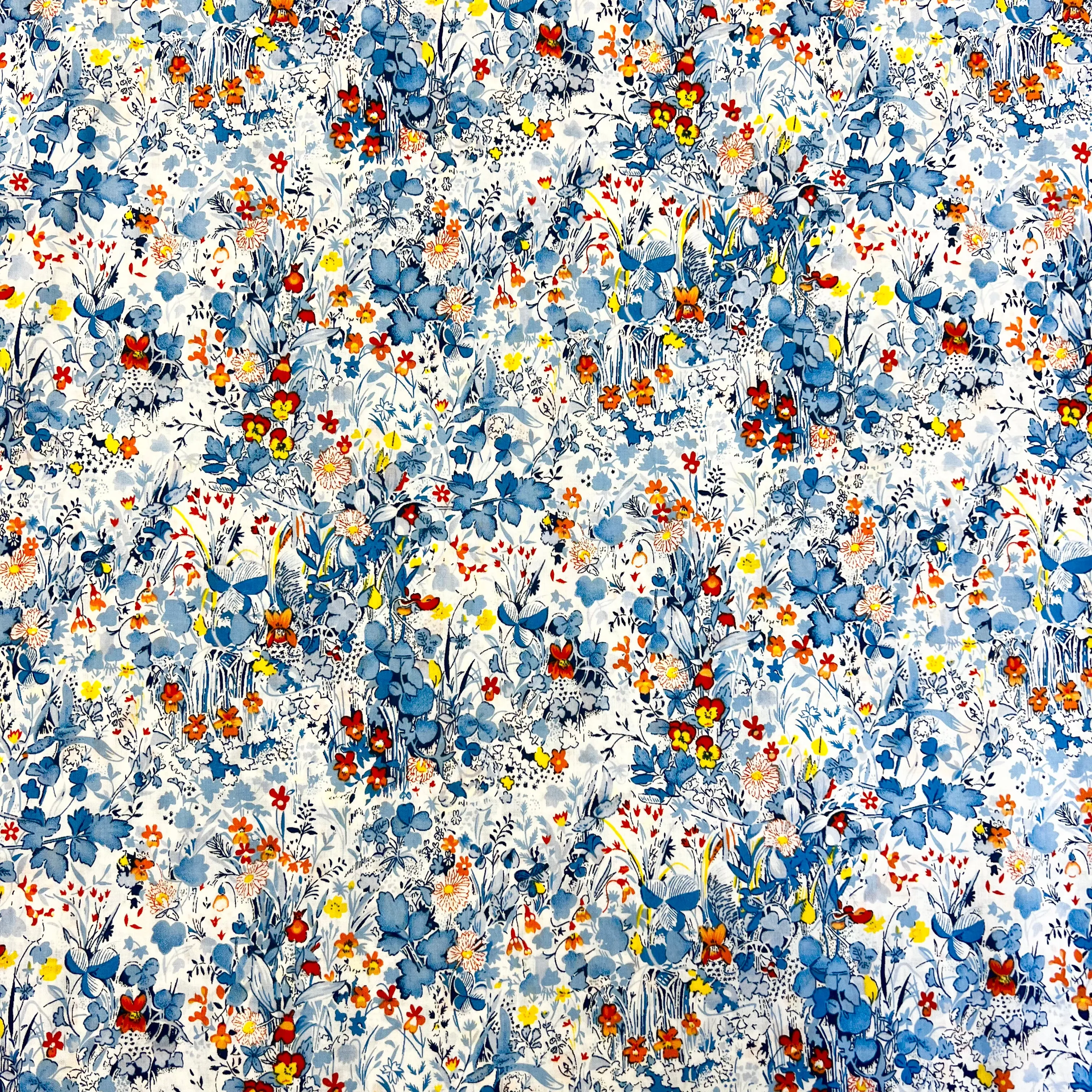 Hyacinth Field Cotton Lawn - Blue