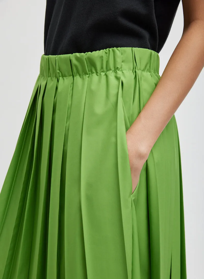 Nylon Pleated Pull On Skirt