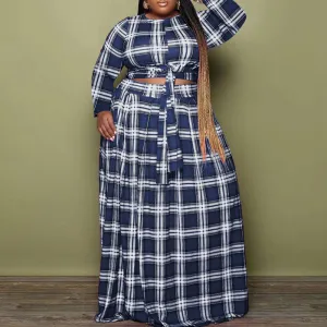 Plaid Pattern Long Sleeve Plus Size Crop Top & Skirt Set