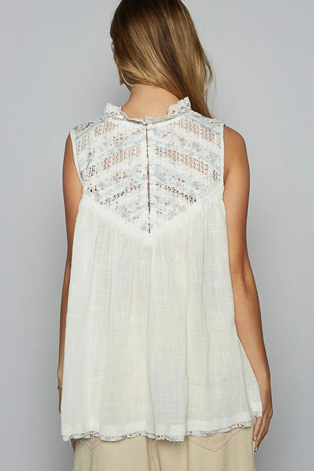 POL Lace Detail Floral Rayon Gauze Top