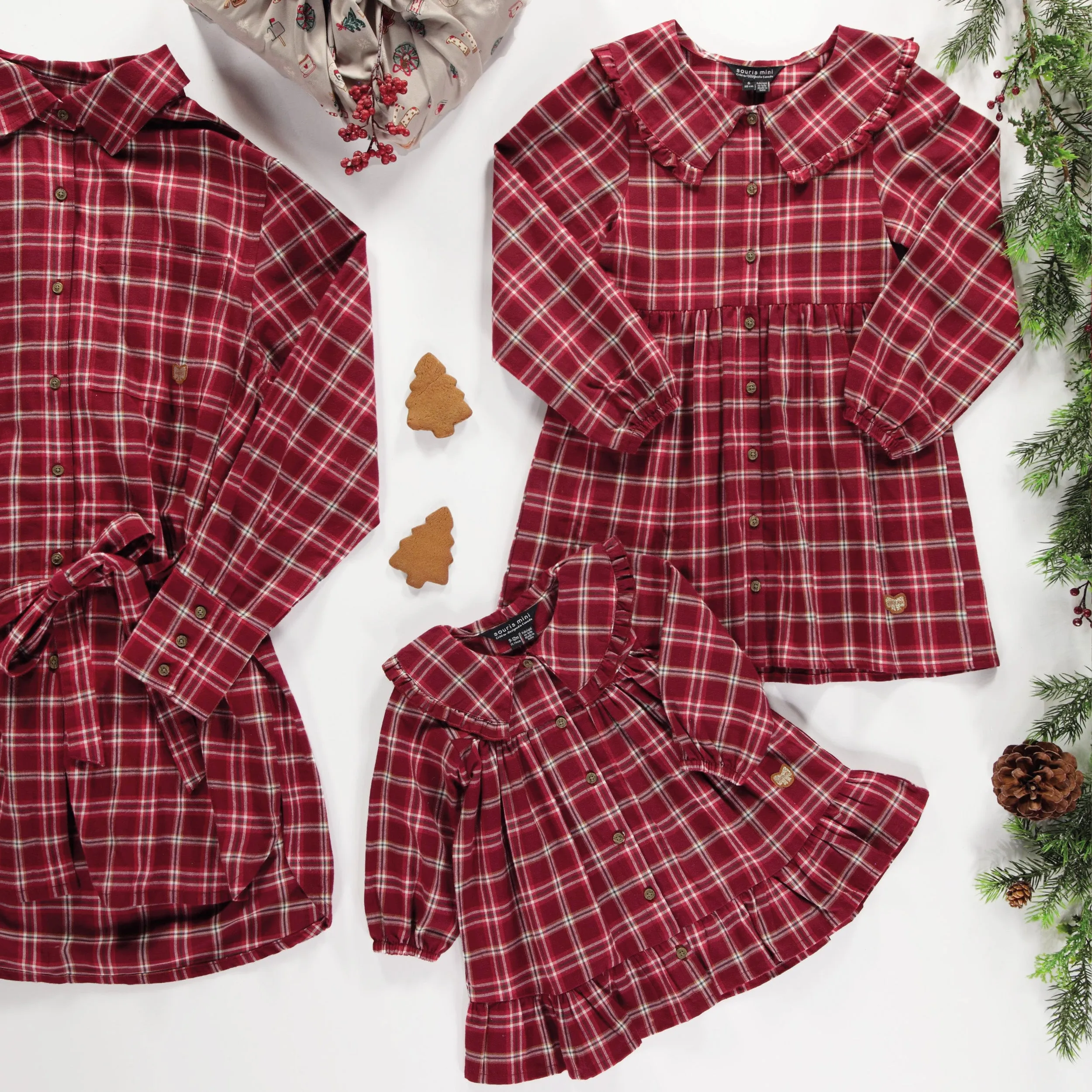 Robe rouge et blanche à carreaux en flanelle brossée, enfant || Red and white plaid pattern dress in brushed flannel, child