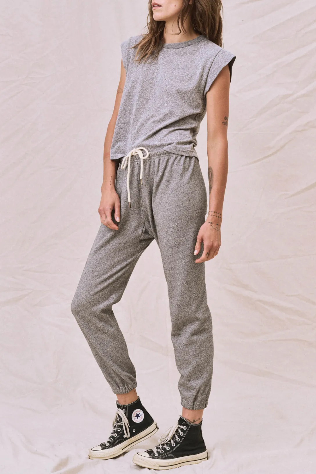 The Peak Shoulder Tee | Heather Grey