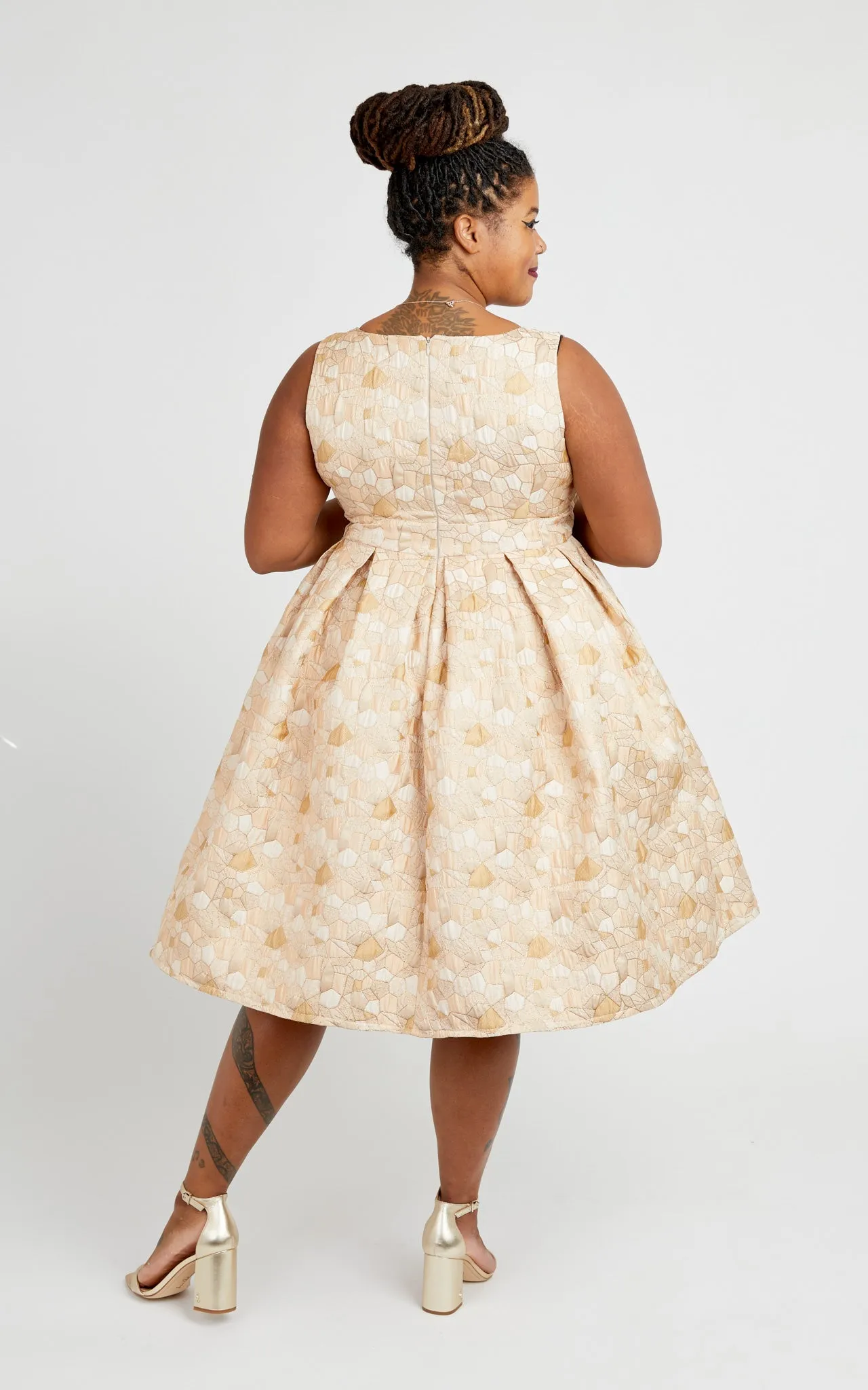 Upton Dress & Skirt Plus Mix & Match Expansion Pack 12-32 printed pattern