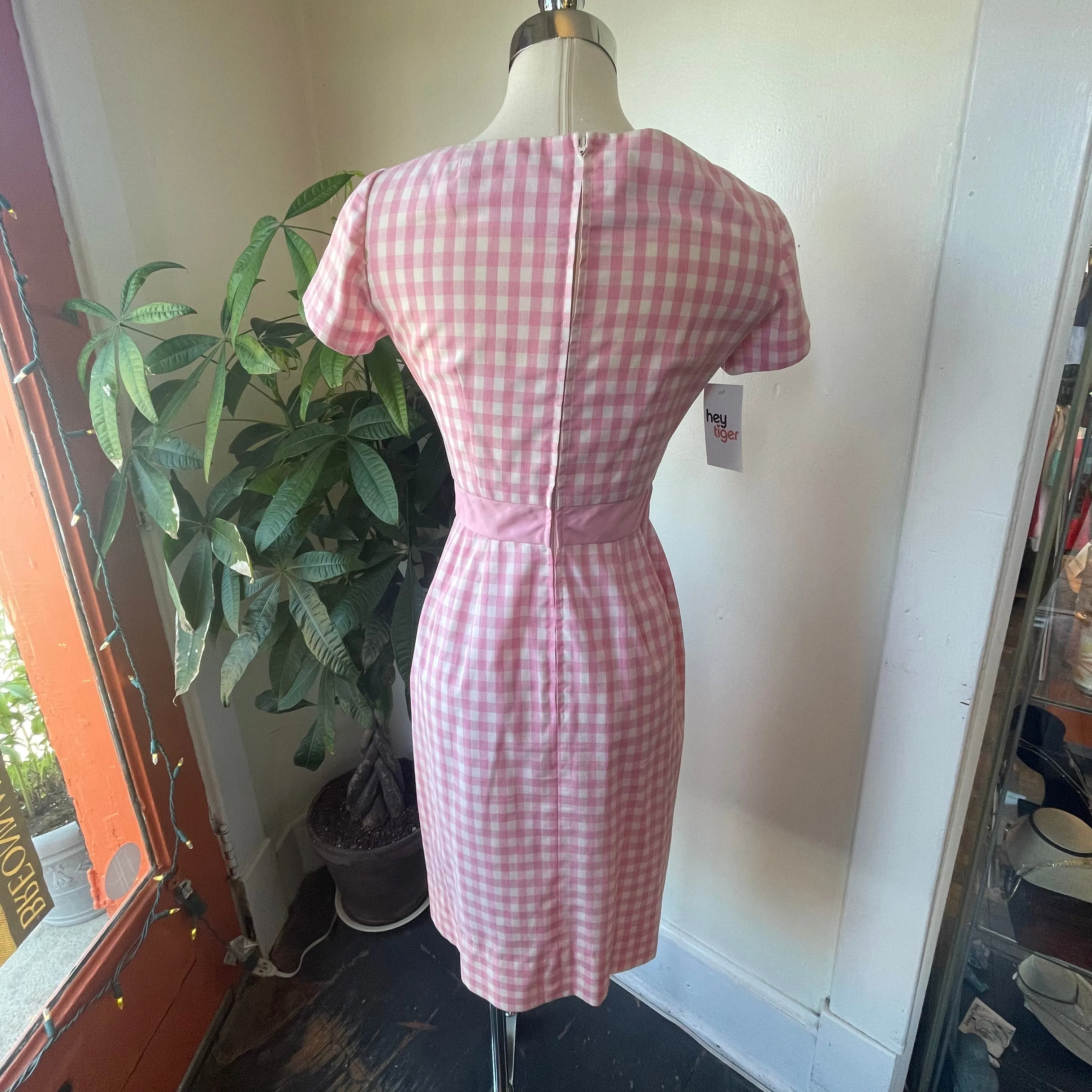 Vintage 50s / 60s Pink & White Check dress // Size XS (HT2386)