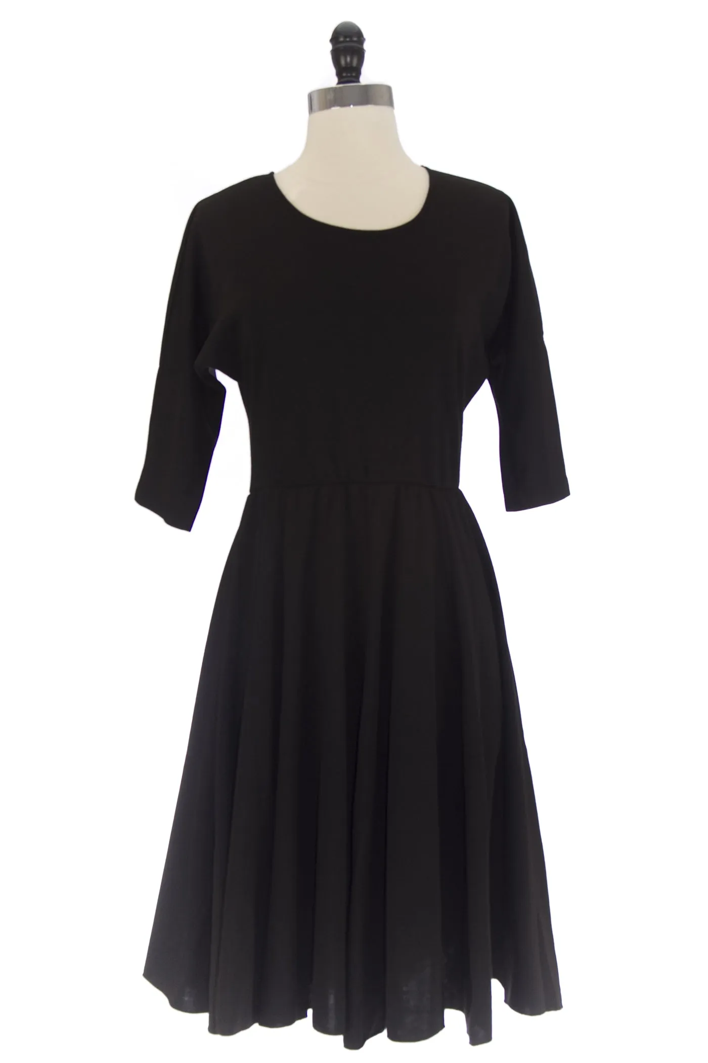 VON VONNI Women's Black Piper A-Line Dress with Full Skirt $180 NEW