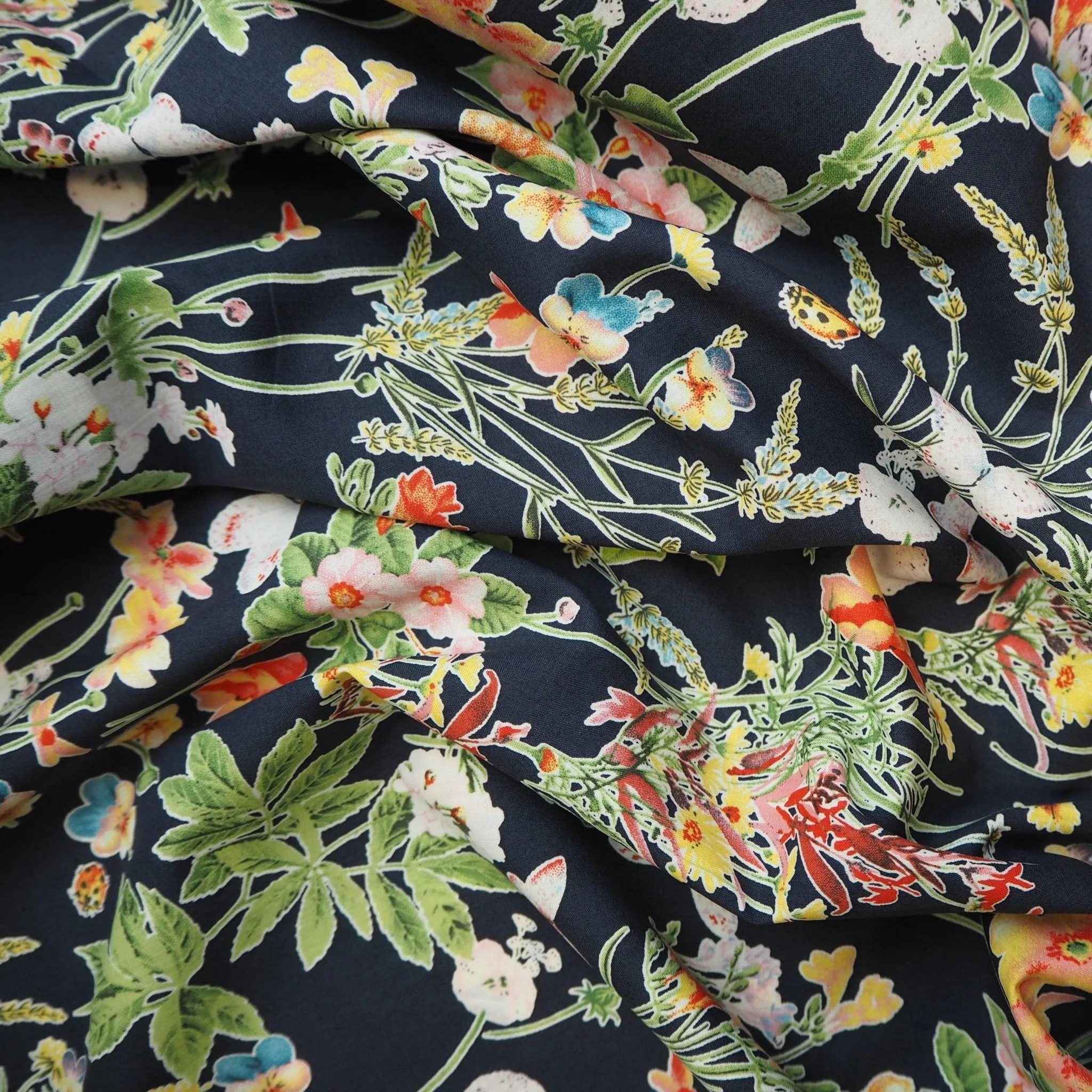 Wild Garden | Cotton Lawn | Navy