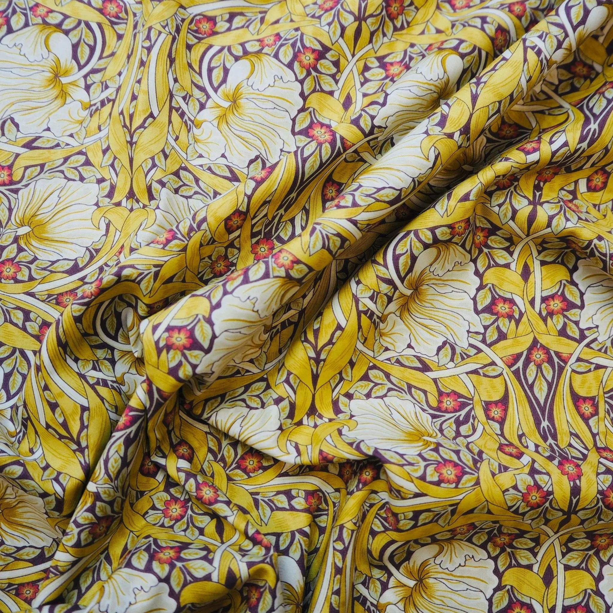 William Morris | Corn Cotton Lawn