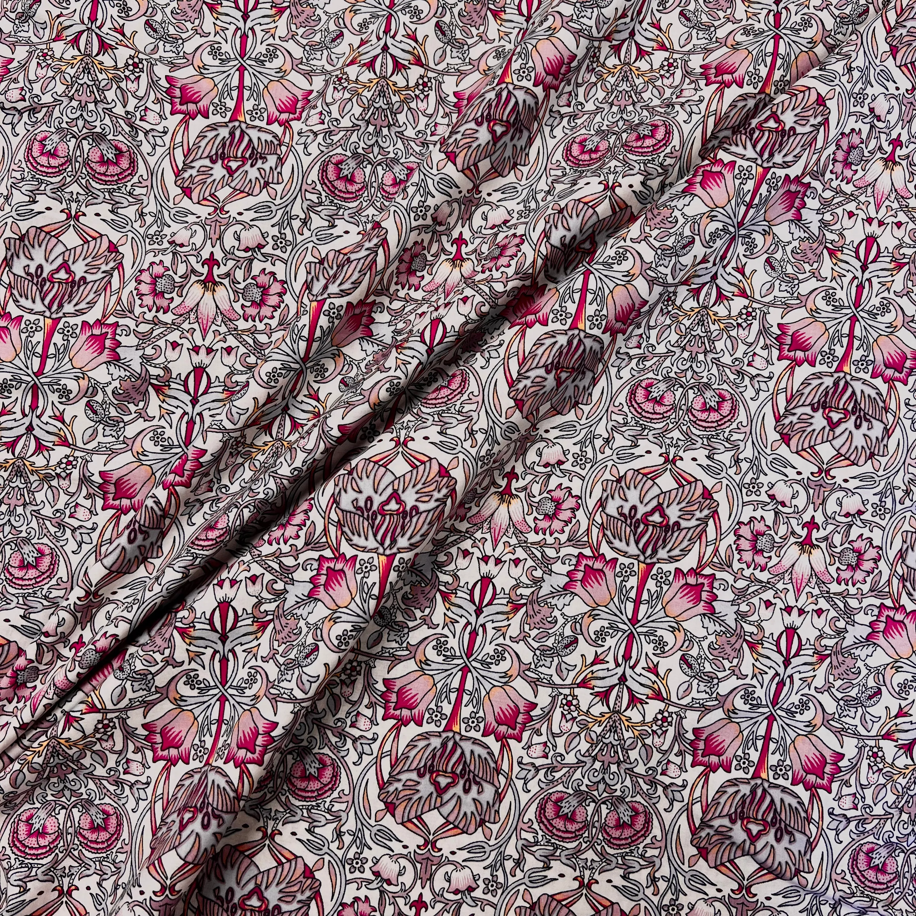 William Morris | Cotton Lawn | Pink