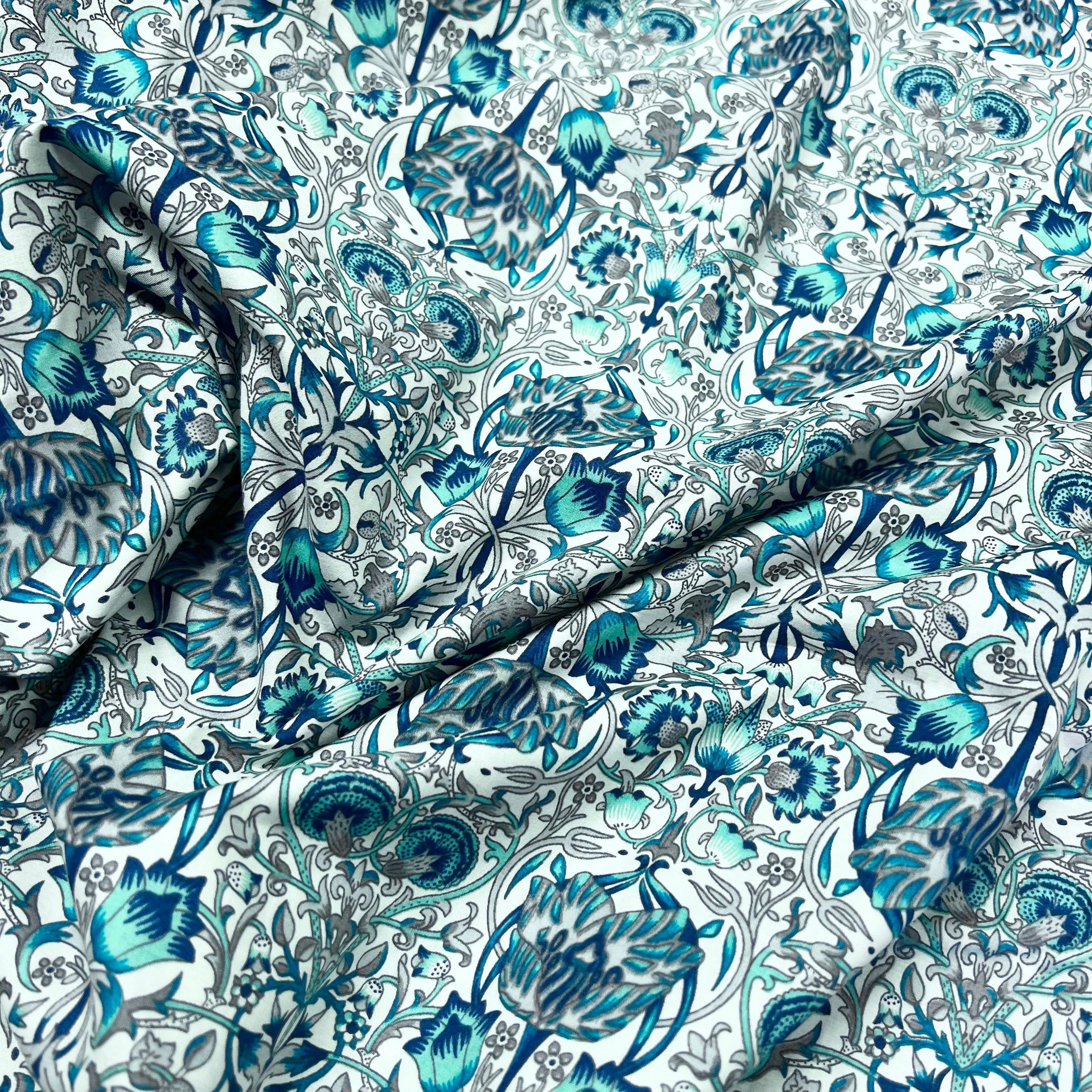 William Morris | Cotton Lawn | Turquoise