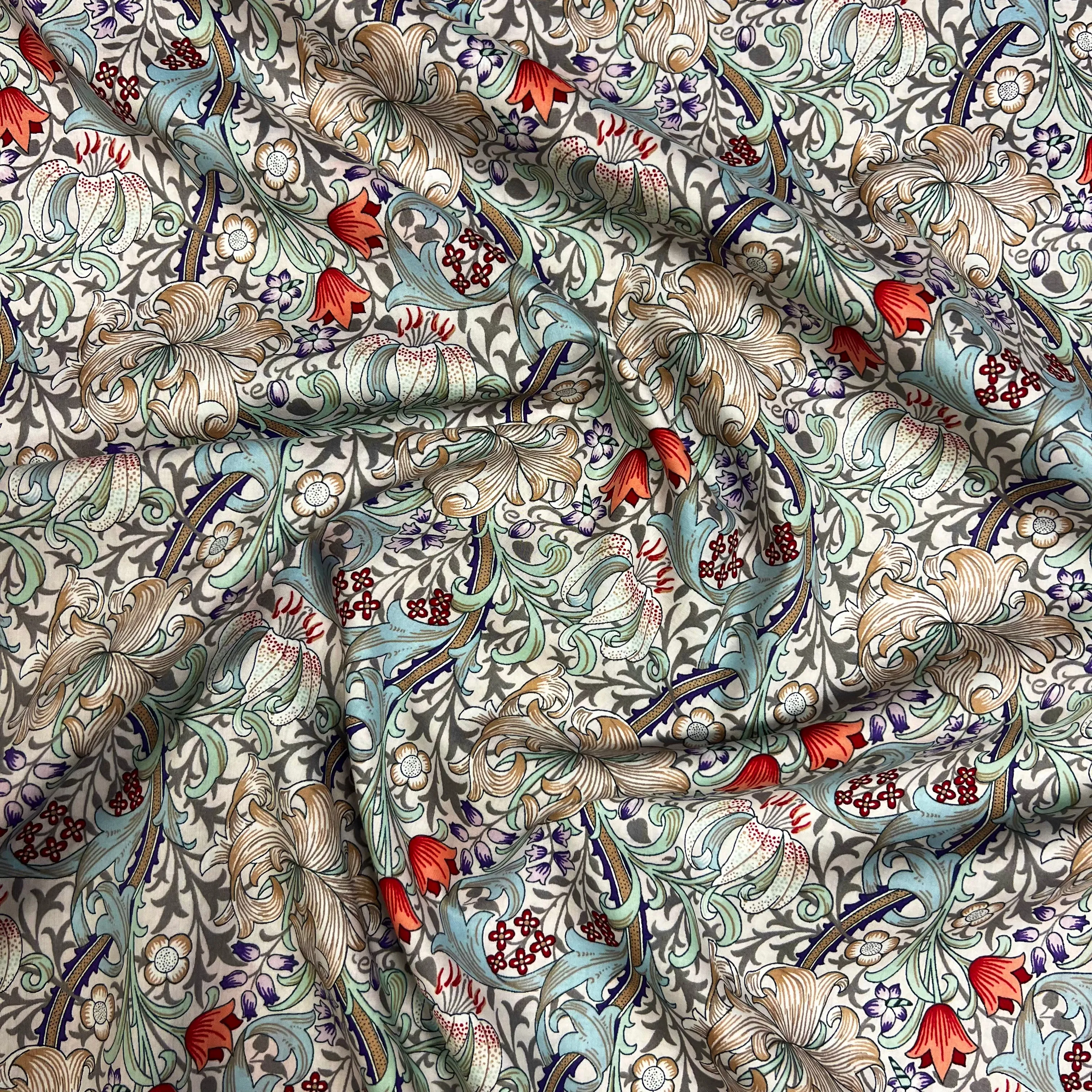 William Morris | Meadow Cotton Lawn